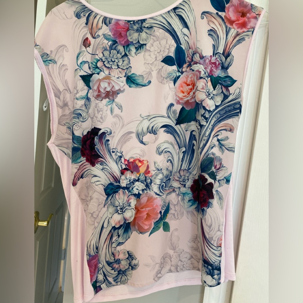 Ted Baker floral top TB2/US6
